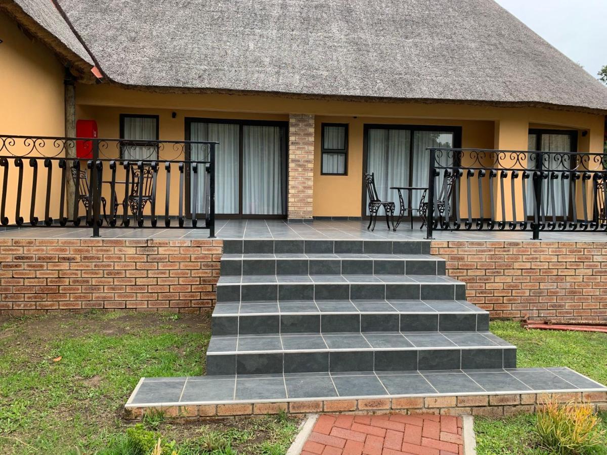 N'Taba River Lodge & Spa Port Saint John's Bagian luar foto