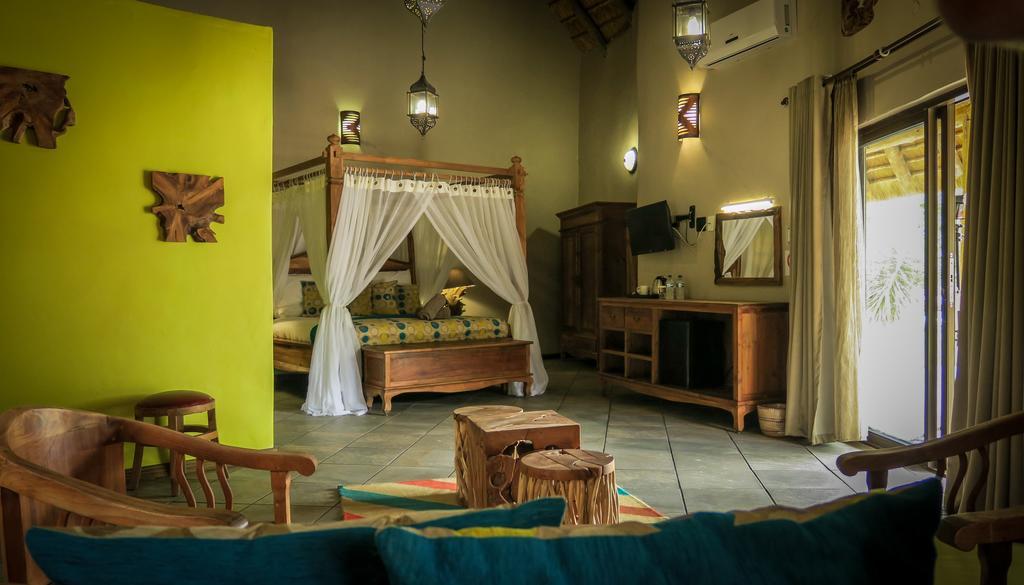 N'Taba River Lodge & Spa Port Saint John's Bagian luar foto