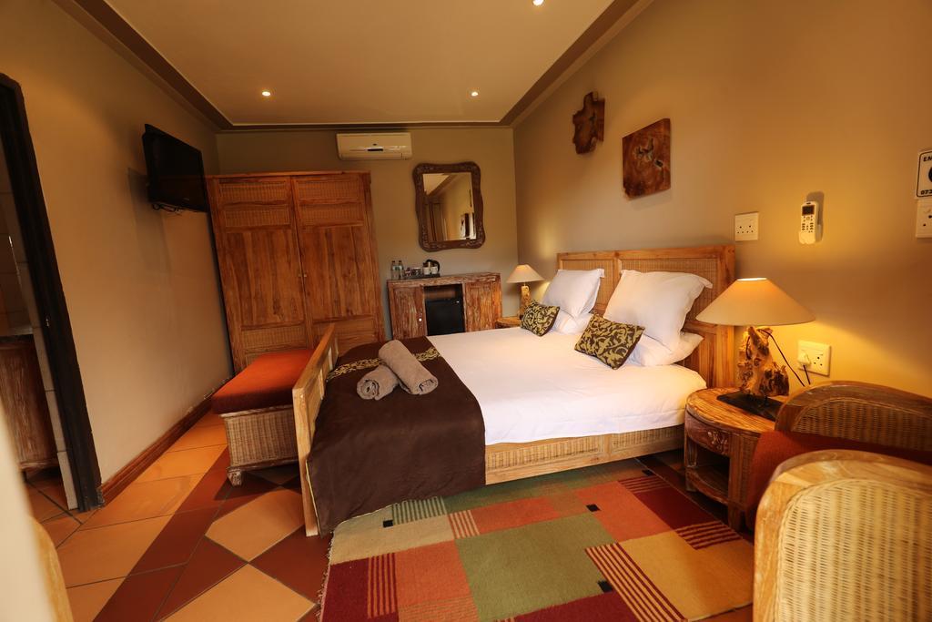 N'Taba River Lodge & Spa Port Saint John's Bagian luar foto