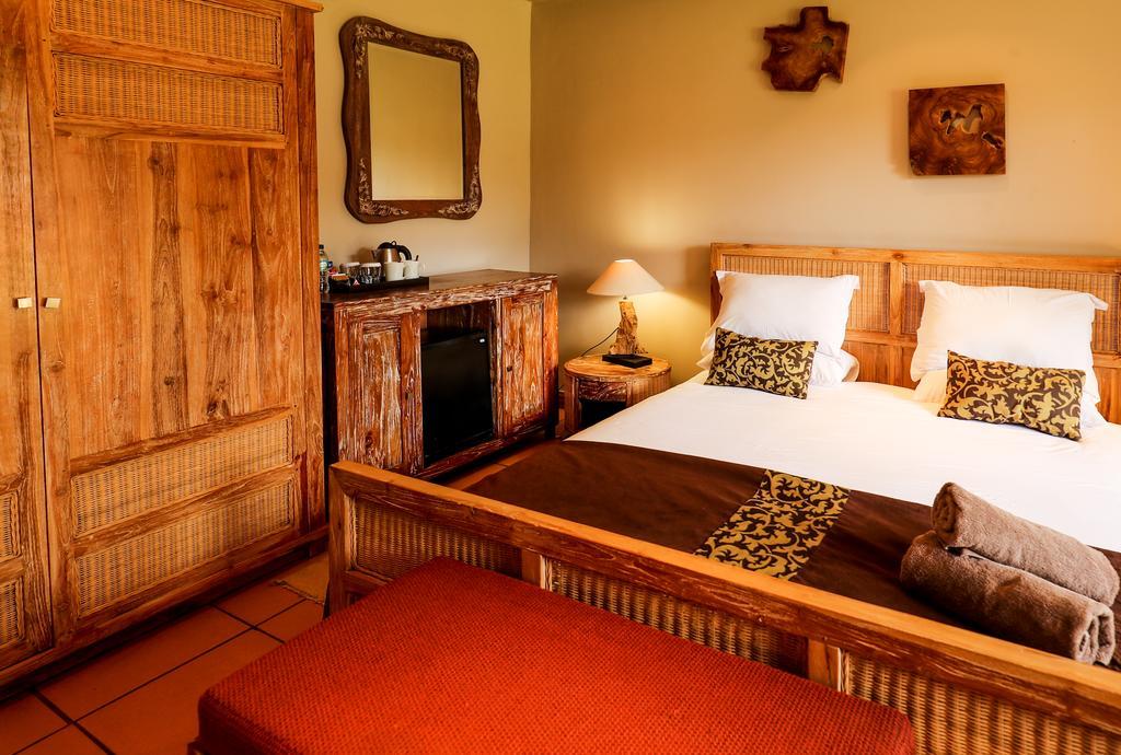 N'Taba River Lodge & Spa Port Saint John's Bagian luar foto