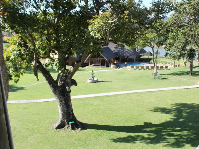 N'Taba River Lodge & Spa Port Saint John's Bagian luar foto
