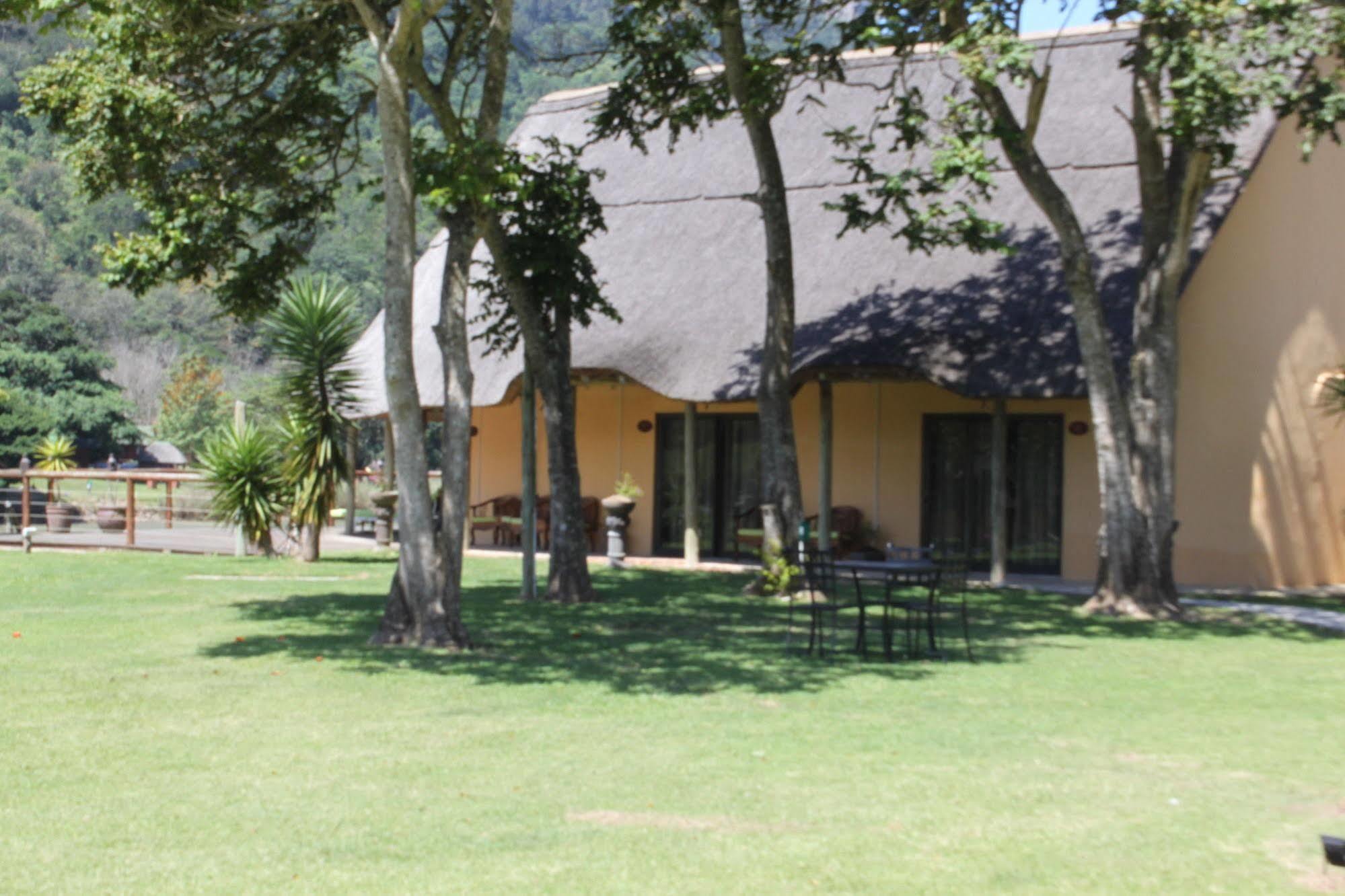N'Taba River Lodge & Spa Port Saint John's Bagian luar foto