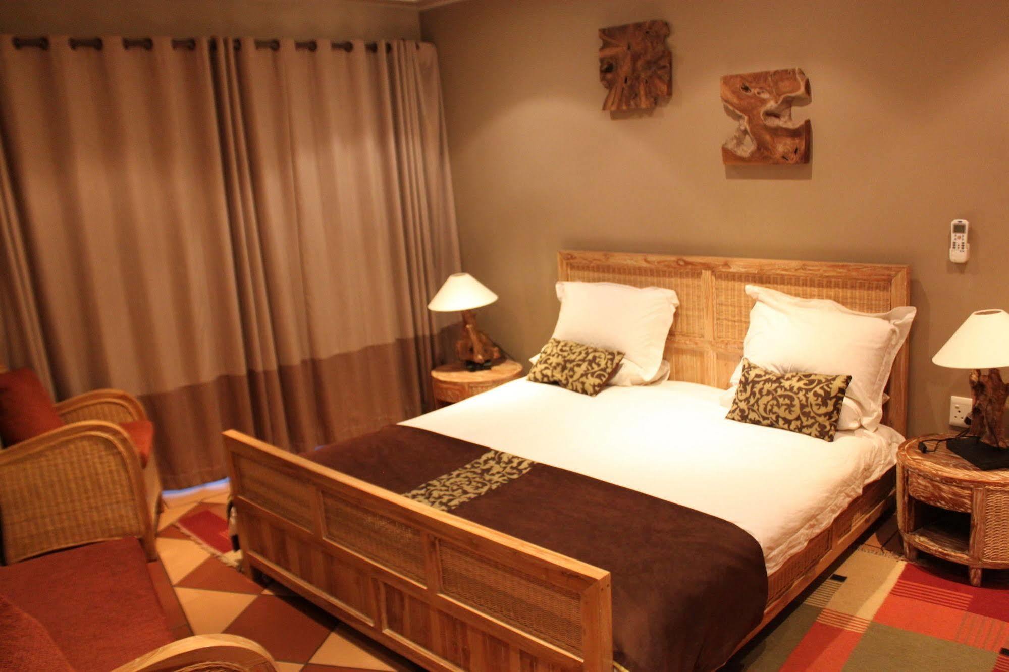 N'Taba River Lodge & Spa Port Saint John's Bagian luar foto